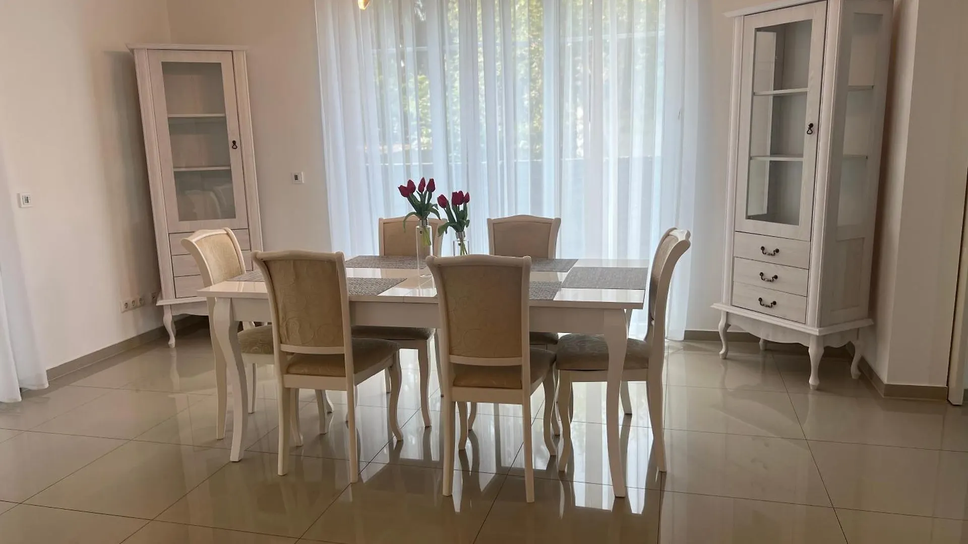 Ferienwohnung Luxus-Doppelhaushaelfte Im Ruhigen Blumenviertel Berlin 0*,